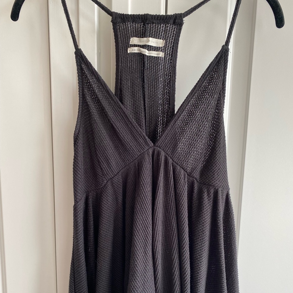 Urban Outfitters - Black Flowy Tank Top, Size M